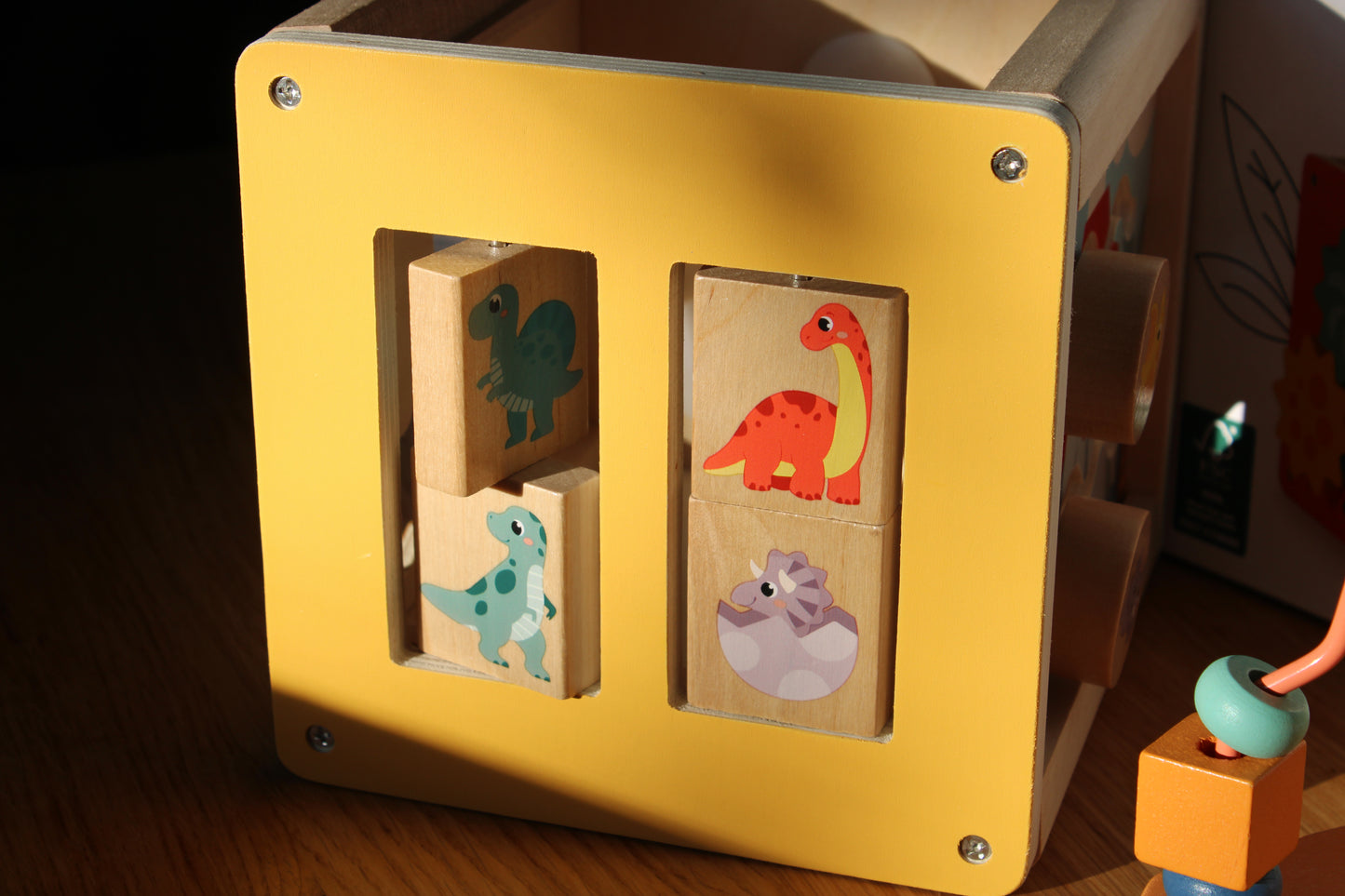 Cube de motricité - "Dino" 5 jeux interactifs